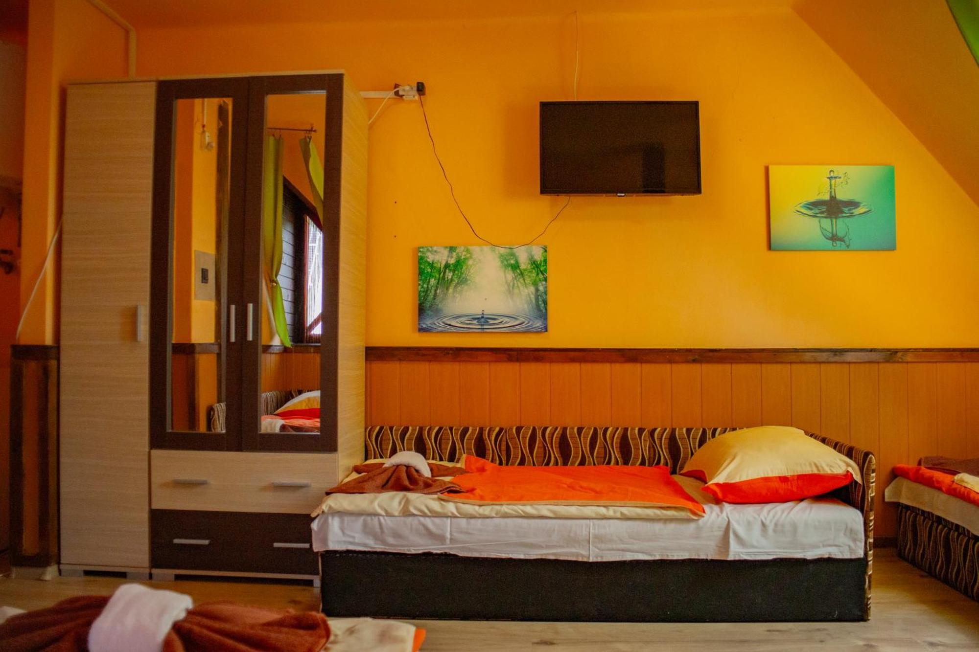 Vakacio Ueduelo Aparthotel Révfülöp Εξωτερικό φωτογραφία